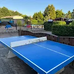 Royal Romantisch, Uniek En Volledig Prive Chalet Putten