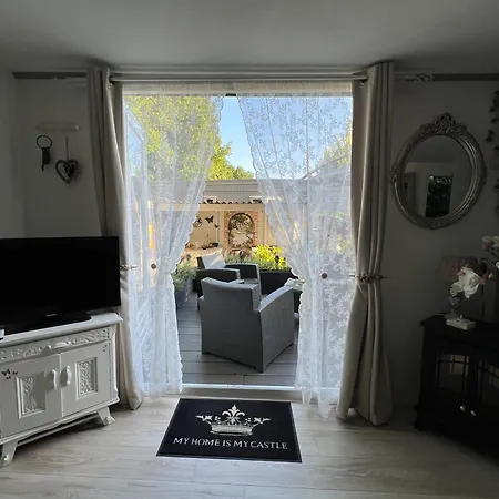 Chalet Royal Romantisch, Uniek En Volledig Prive