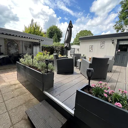 Chalet Royal Romantisch, Uniek En Volledig Prive *