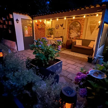 Chalet Royal Romantisch, Uniek En Volledig Prive *