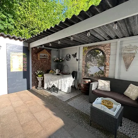 シャレー Royal Romantisch, Uniek En Volledig Prive *