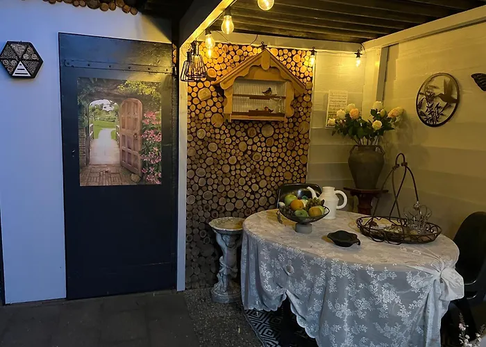 Royal Romantisch, Uniek En Volledig Prive شاليه *