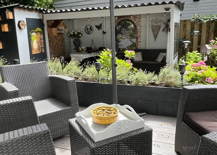 Royal Romantisch, Uniek En Volledig Prive * Putten